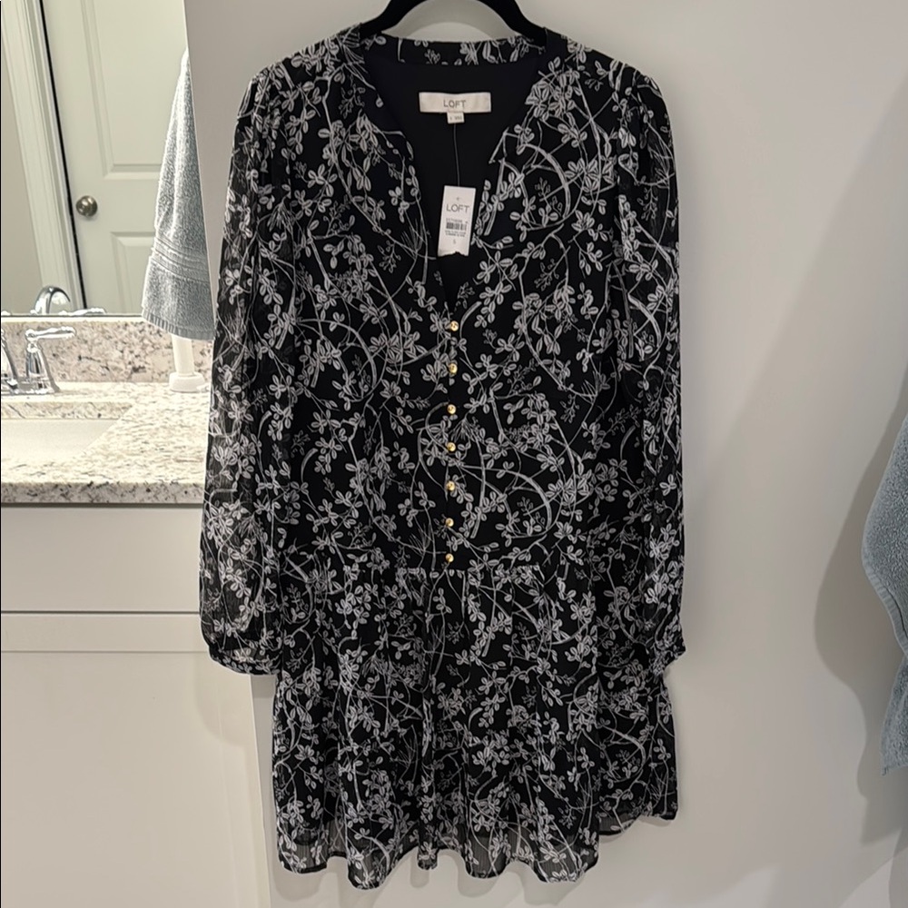 LOFT Black and White Floral Tunic Dress